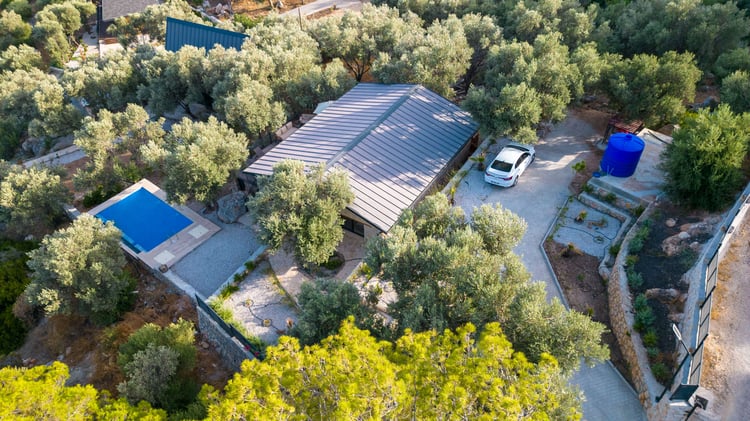 1kiralik-deniz-manzarali-villa-villa-sea- (1).jpg