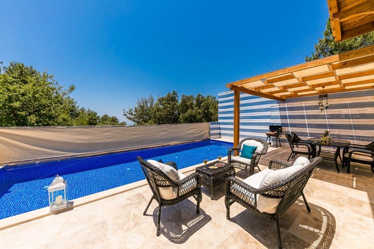 1kiralik-yazlik-tatil-villasi-villa-sunset-three- (16).jpg