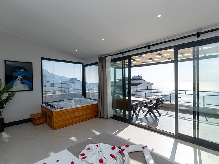 1kiralik-yazlik-villa-inci- (34).jpg