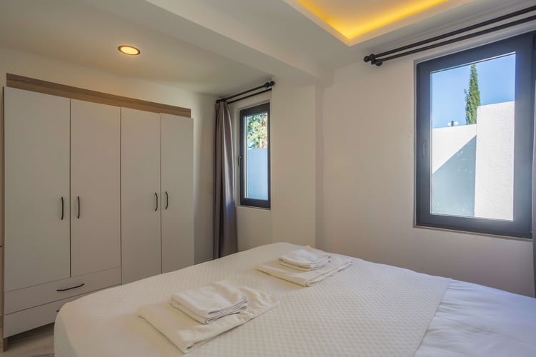 1kiralik-yazlik-villa-villa-kanada- (27).jpg