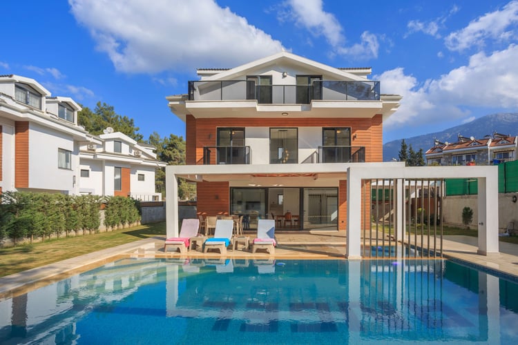 1kiralik-yazlik-tatil-villasi-villa-hisar-prestige-a- (7).jpg