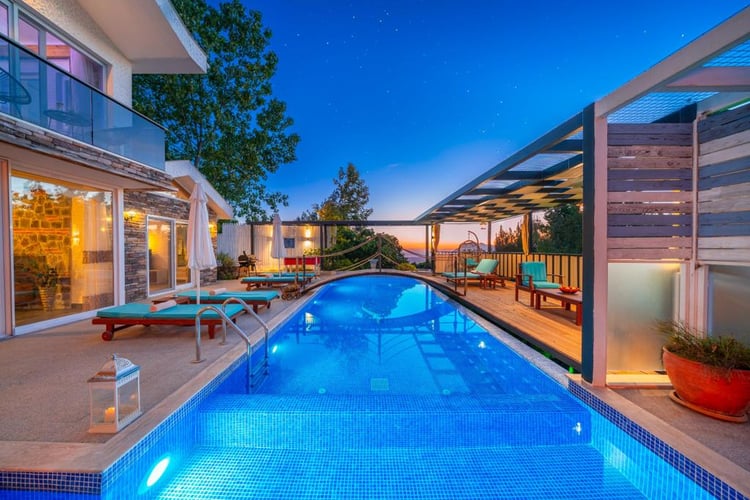 1kiralik-yazlik-villa-villa-stella- (1).jpg