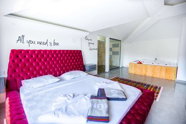 1kiralik-yazlik-villa-dorelli- (37).jpg