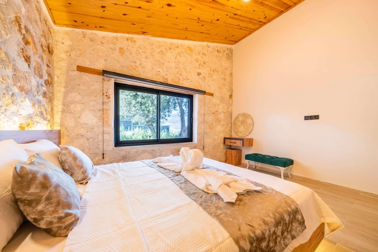 1kiralik-deniz-manzarali-villa-villa-sea- (32).jpg