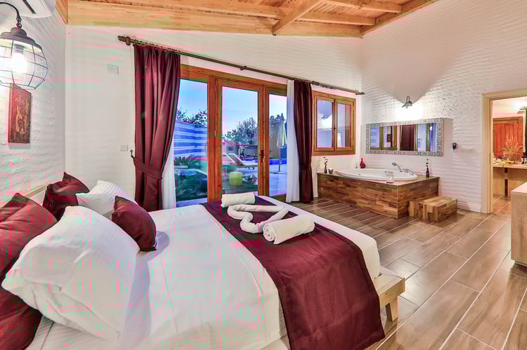 1kiralik-yazlik-tatil-villasi-villa-sunset-three- (36).jpg