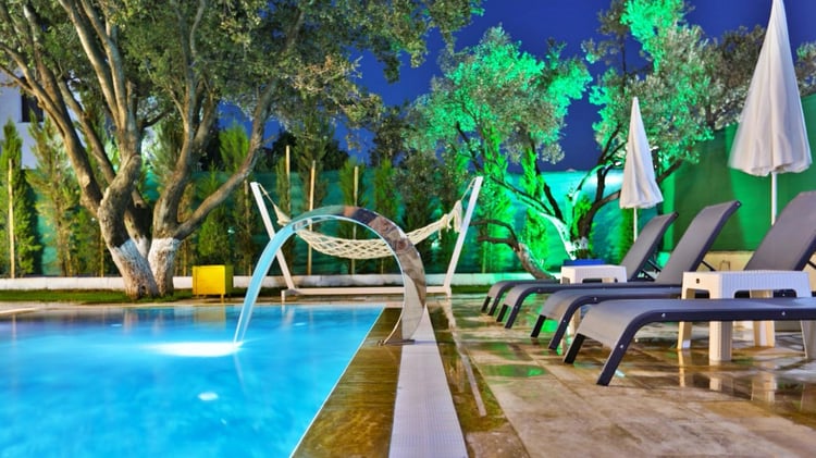 1kiralik-yazlik-villa-villa-favori-one- (9).jpeg