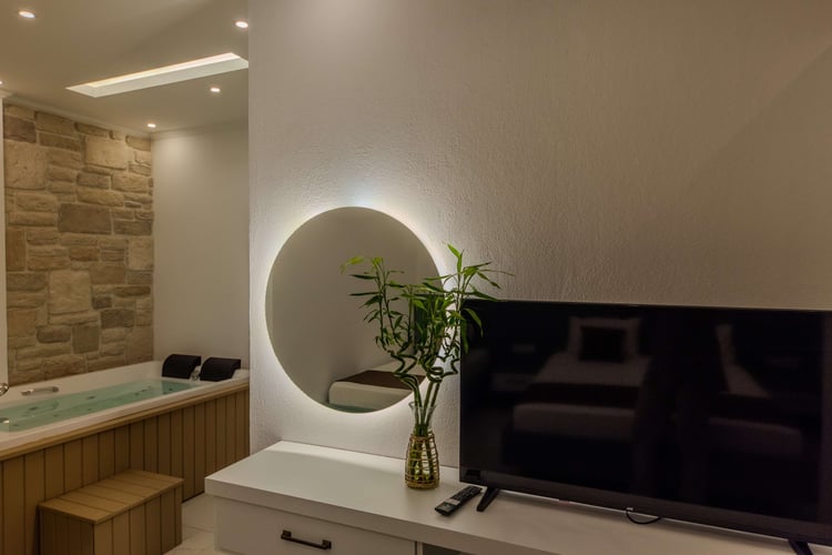 1kiralik-yazlik-jakuzili-villa-villa-elysium- (12).jpg