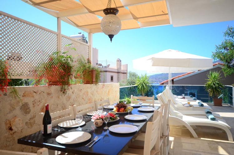 1kiralik-deniz-manzarali-villa-villa-rüzgar- (11).jpg