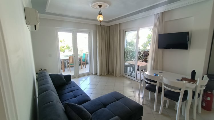 kiralik-ortak-havuzlu-apart-apart-baba- (19).jpg