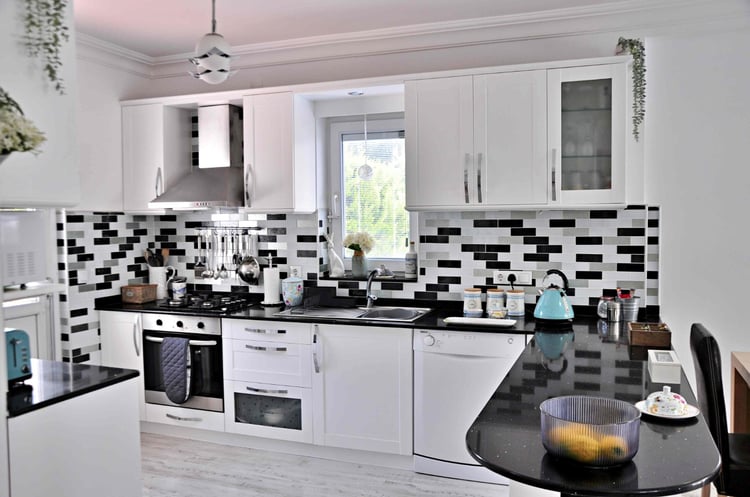 1yazlik-tatil-villasi-villa-london- (15).jpg