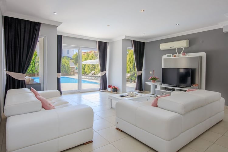 1kiralik-yazlik-tatil-villasi-villa-ahla- (19).jpg