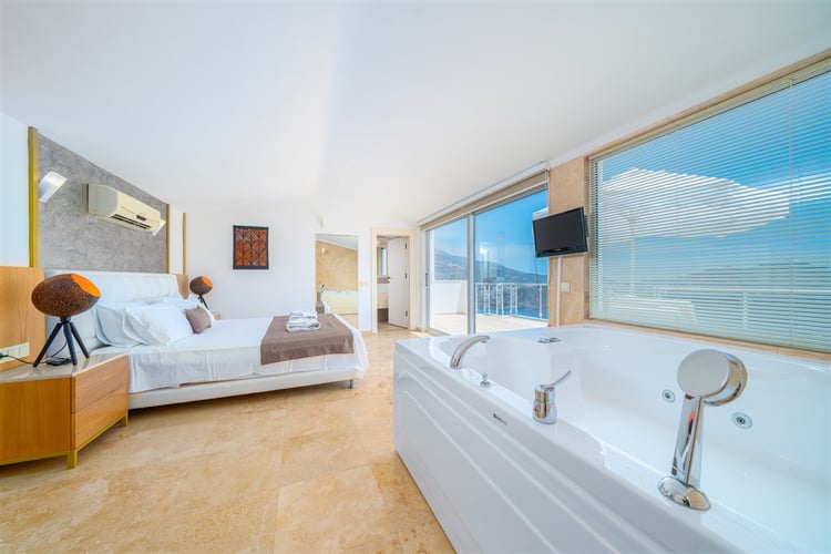 1kiralik-tatil-villasi-villa-kayra- (36).jpg