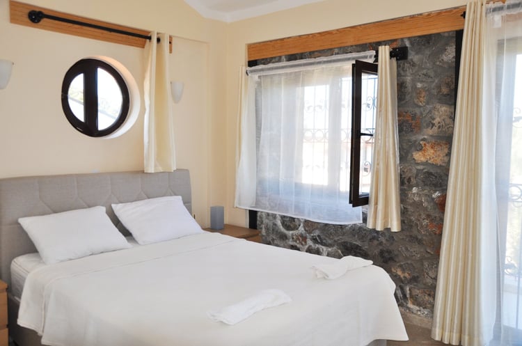 1kiralik-yazlik-villa-villa-olive-c- (15).jpg