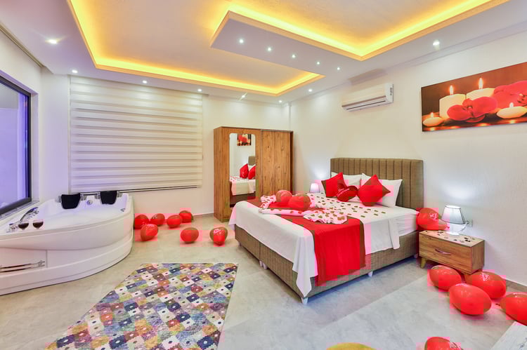 1jakuzili-kiralik-villa-villa-cancan- (34).jpg