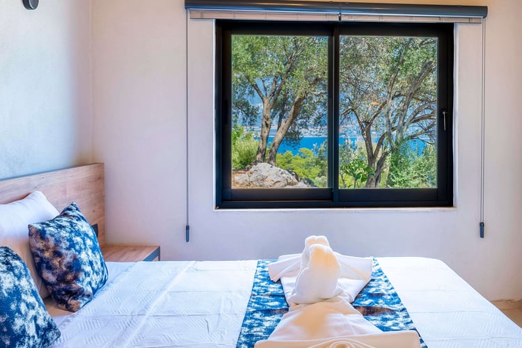 1kiralik-deniz-manzarali-villa-villa-olive-muarkuru- (28).jpg