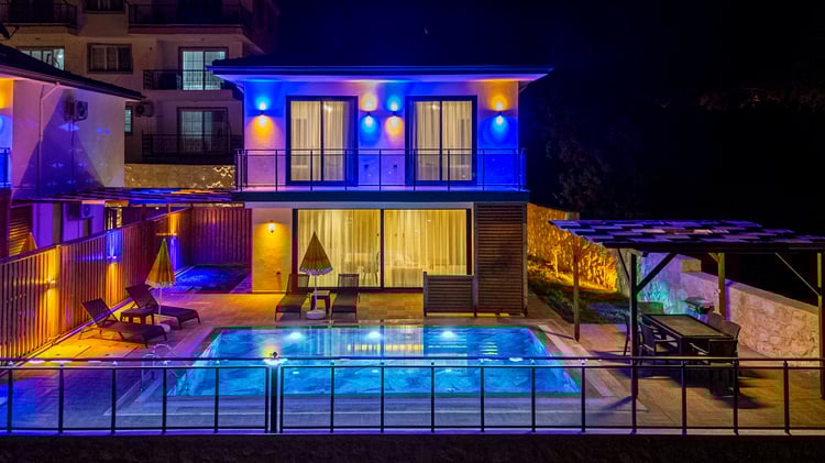 1kiralik-tatil-villasi-villa-savaya-one- (3).jpg