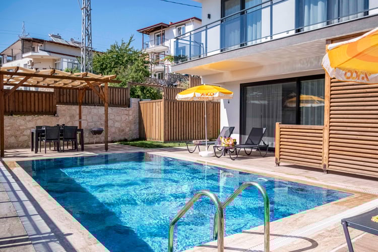 1kiralik-tatil-villasi-villa-savaya-one- (19).jpg