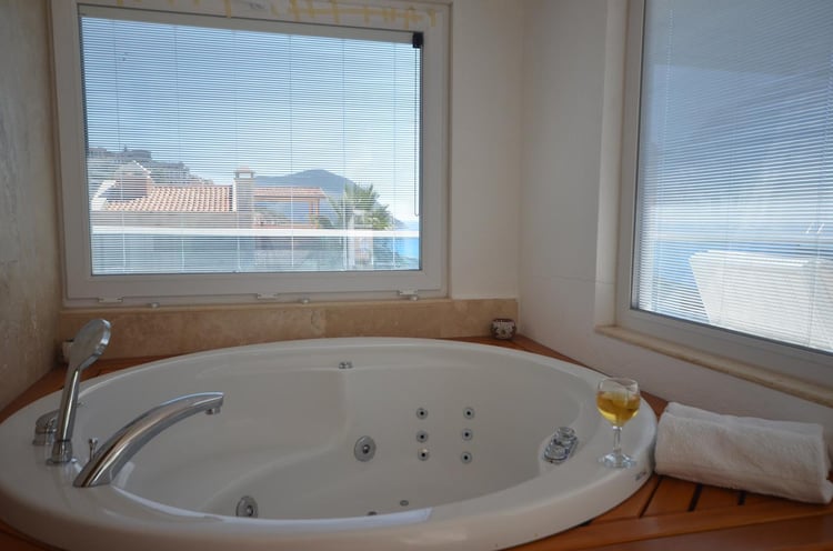 1kiralik-deniz-manzarali-villa-villa-rüzgar- (29).jpg