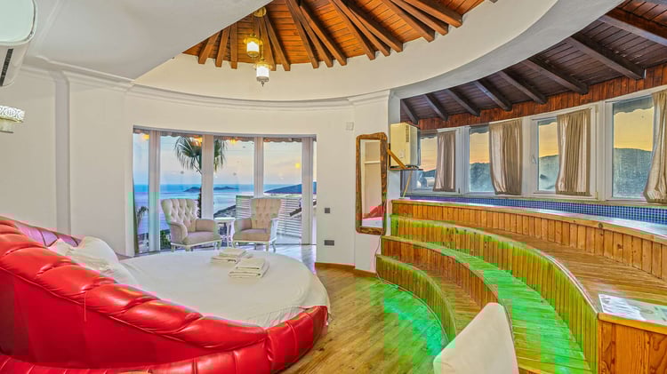 1kiralik-deniz-manzarali-villa-villa-beyaz- (44).jpg