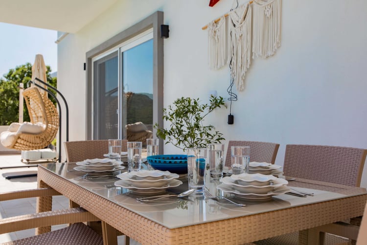 1kiralik-tatil-villasi-villa-ata- (9).jpg