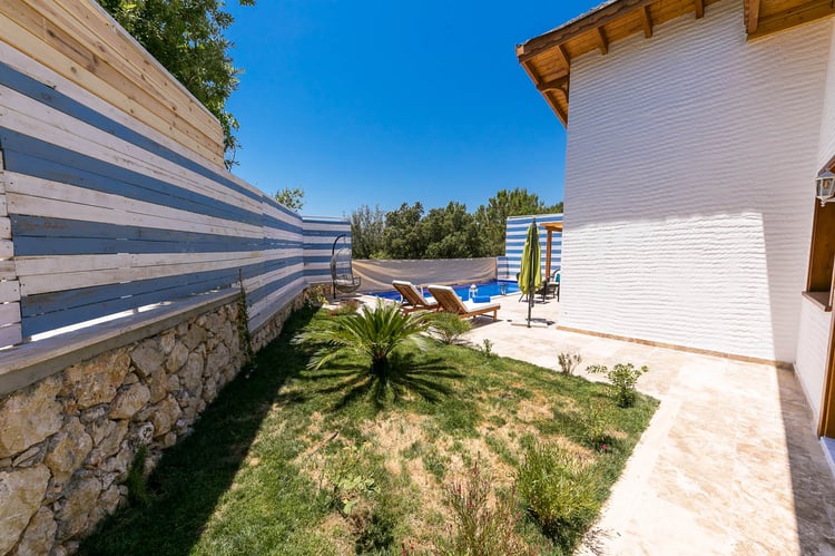 1kiralik-yazlik-tatil-villasi-villa-sunset-three- (6).jpg