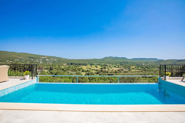 1kiralik-tatil-villasi-villa-ata- (15).jpg