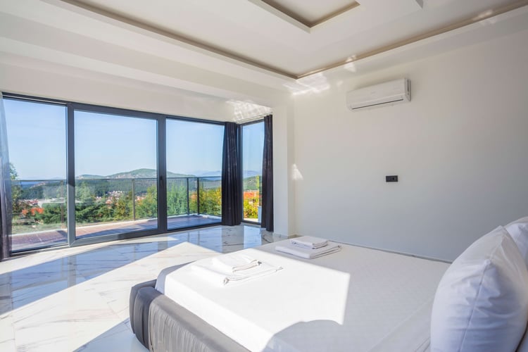 1kiralik-yazlik-villa-villa-kanada- (24).jpg