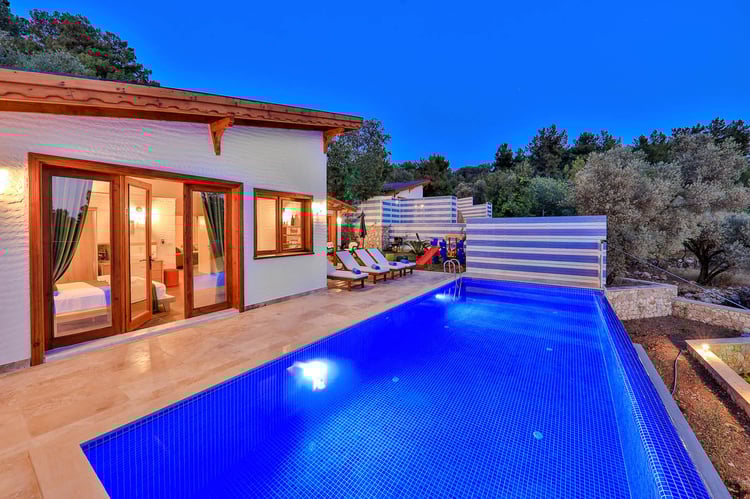 1kiralik-tatil-villasi-villa-sunset-two- (2).jpg