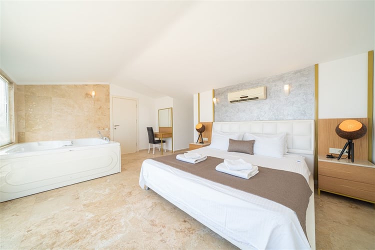 1kiralik-tatil-villasi-villa-kayra- (35).jpg