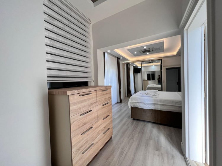 1kiralik-kalabalık-aileler-icin-uygun-villa-villa-gulistan- (30).jpeg