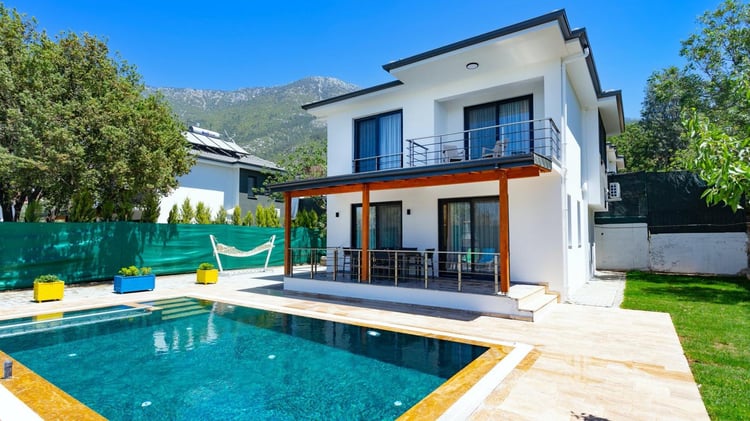 1kiralik-yazlik-villa-villa-favori-one- (2).jpeg