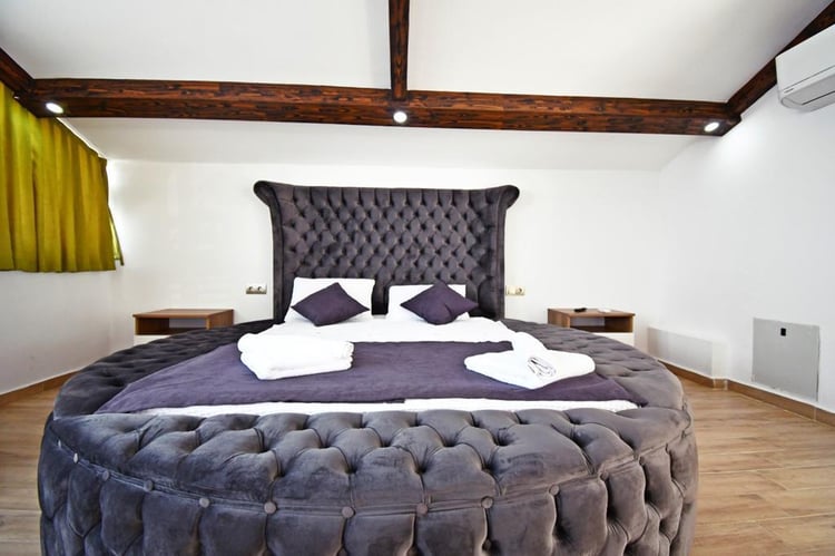 1kiralik-yazlik-villa-villa-defne-uno- (19).jpeg