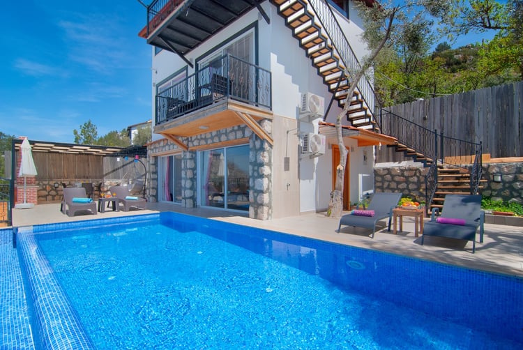 1kiralik-tatil-villasi-villasaten- (3).jpeg