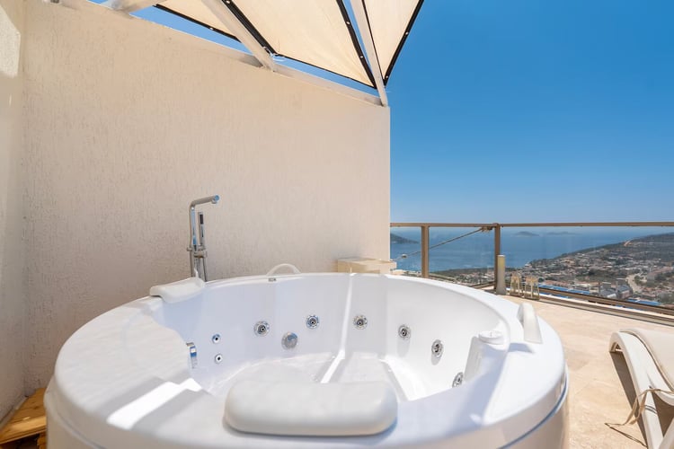 1yazlik-deniz-manzarali-villa-villa-elma- (15).jpg