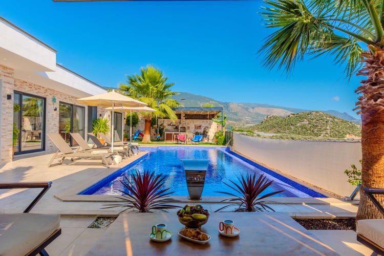 1yazlik-kiralik-villa-mancero- (14).jpg