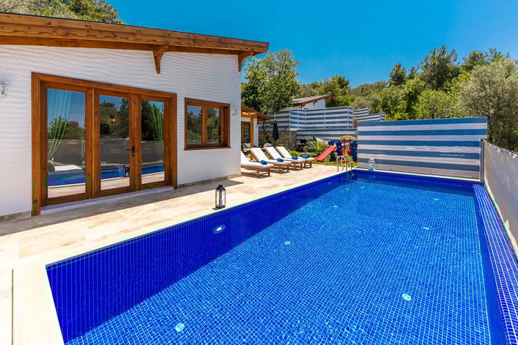 1kiralik-tatil-villasi-villa-sunset-two- (10).jpg