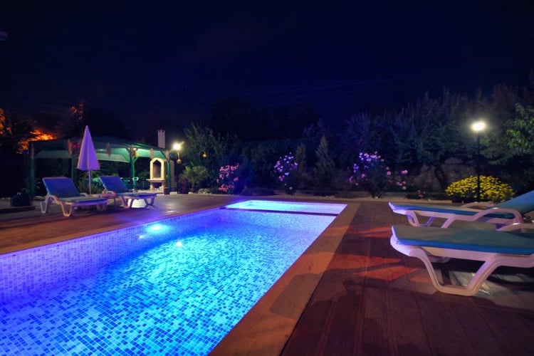 1yazlik-tatil-villasi-villa-ahududu- (9).jpeg