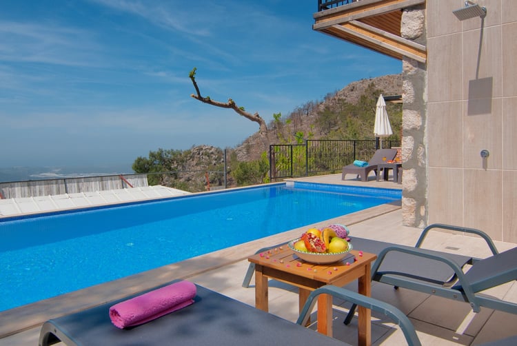 1kiralik-tatil-villasi-villasaten- (12).jpeg