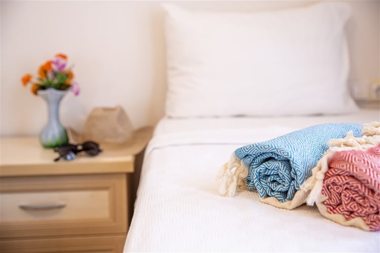 yazlik-kiralik-ortak-havuzlu-apart-apart-gokay- (29).jpg