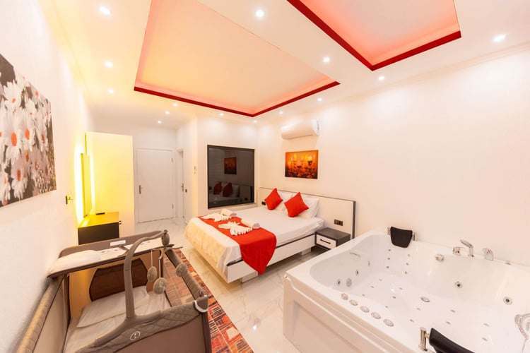 1kiralik-tatil-villasi-villa-asmina- (34).jpg