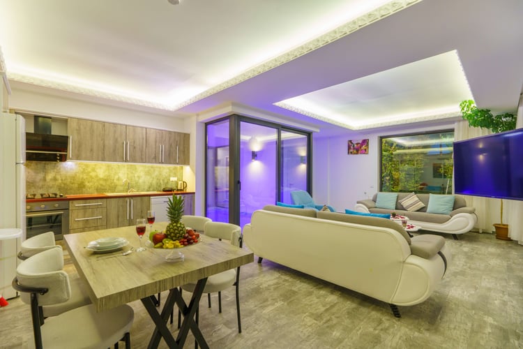 1kiralik-yazlik-villa-villa-leonardo (20).jpg