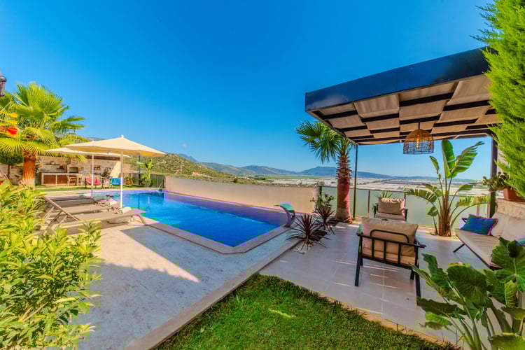 1yazlik-kiralik-villa-mancero- (15).jpg