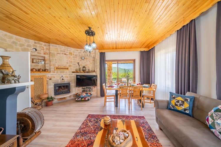 1kiralik-tatil-villasi-villa-güneş-kaş- (28).jpg