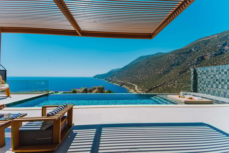 1kiralik-deniz-manzarali-villa-villa-akbulut-duo- (10).jpg