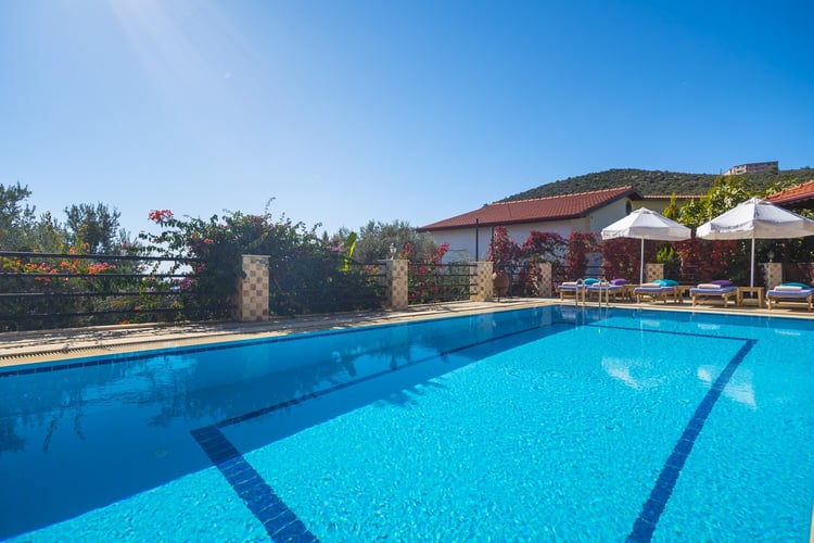 1kiralik-yazlik-villa-villa-otantik- (10).jpg