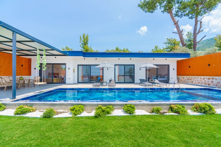 1kiralik-muhafazakar-villa-villa-tuna- (6).jpg