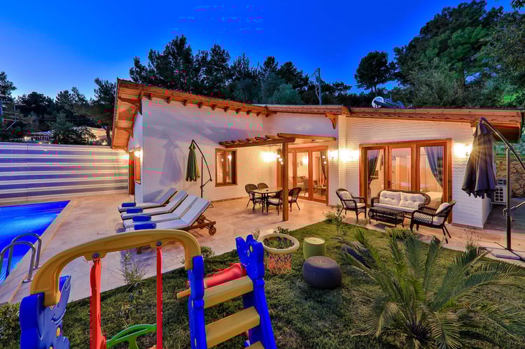 1kiralik-tatil-villasi-villa-sunset-two- (5).jpg