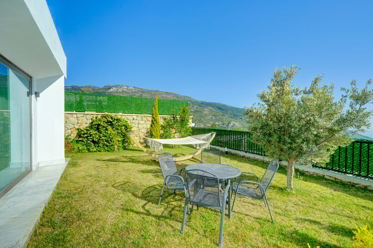 1yazlik-tatil-villasi-villa-mars- (12).jpg