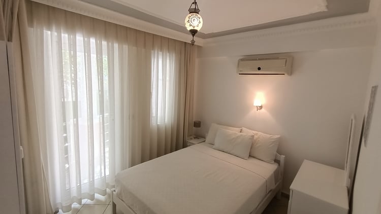 kiralik-ortak-havuzlu-apart-apart-baba- (27).jpg