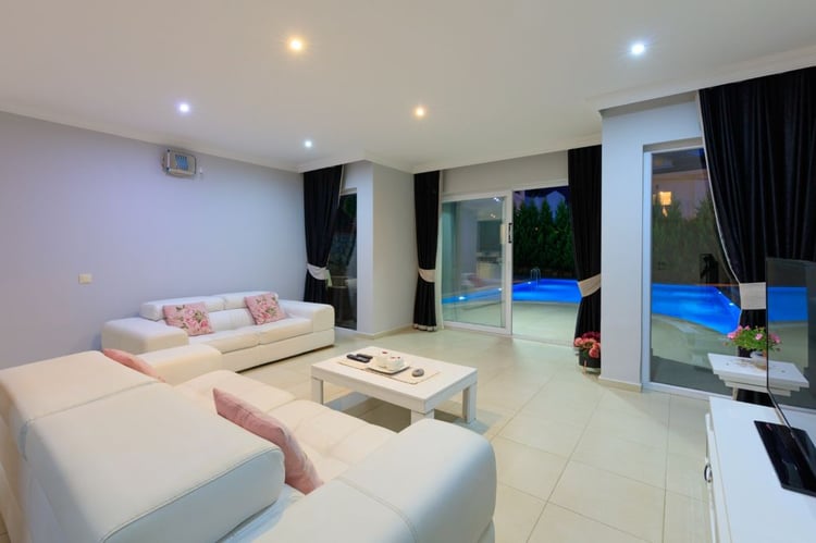 1kiralik-yazlik-tatil-villasi-villa-ahla- (20).jpg